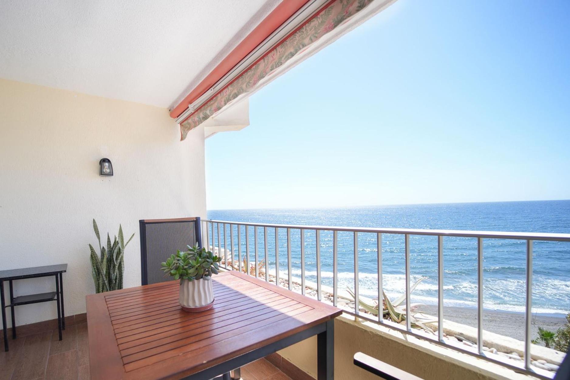 Apartamento Brisa Del Mar Almunecar Ngoại thất bức ảnh